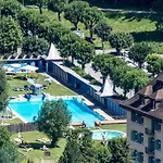 Apartmán Aaa Allegra Rojo With Mountain View Scuol