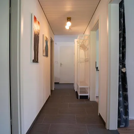 Aaa Allegra Rojo With Mountain View Scuol