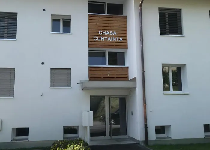 Apartamento Aaa Allegra Rojo With Mountain View Scuol